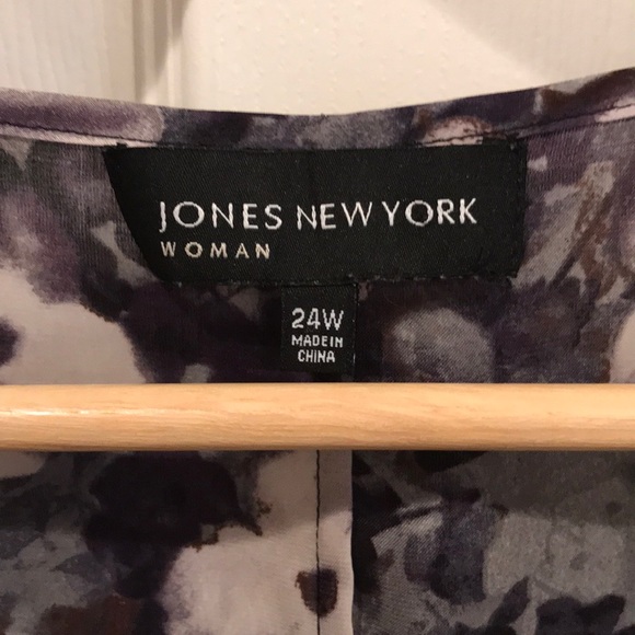 Beautiful Jones New York Top! - Picture 4 of 7